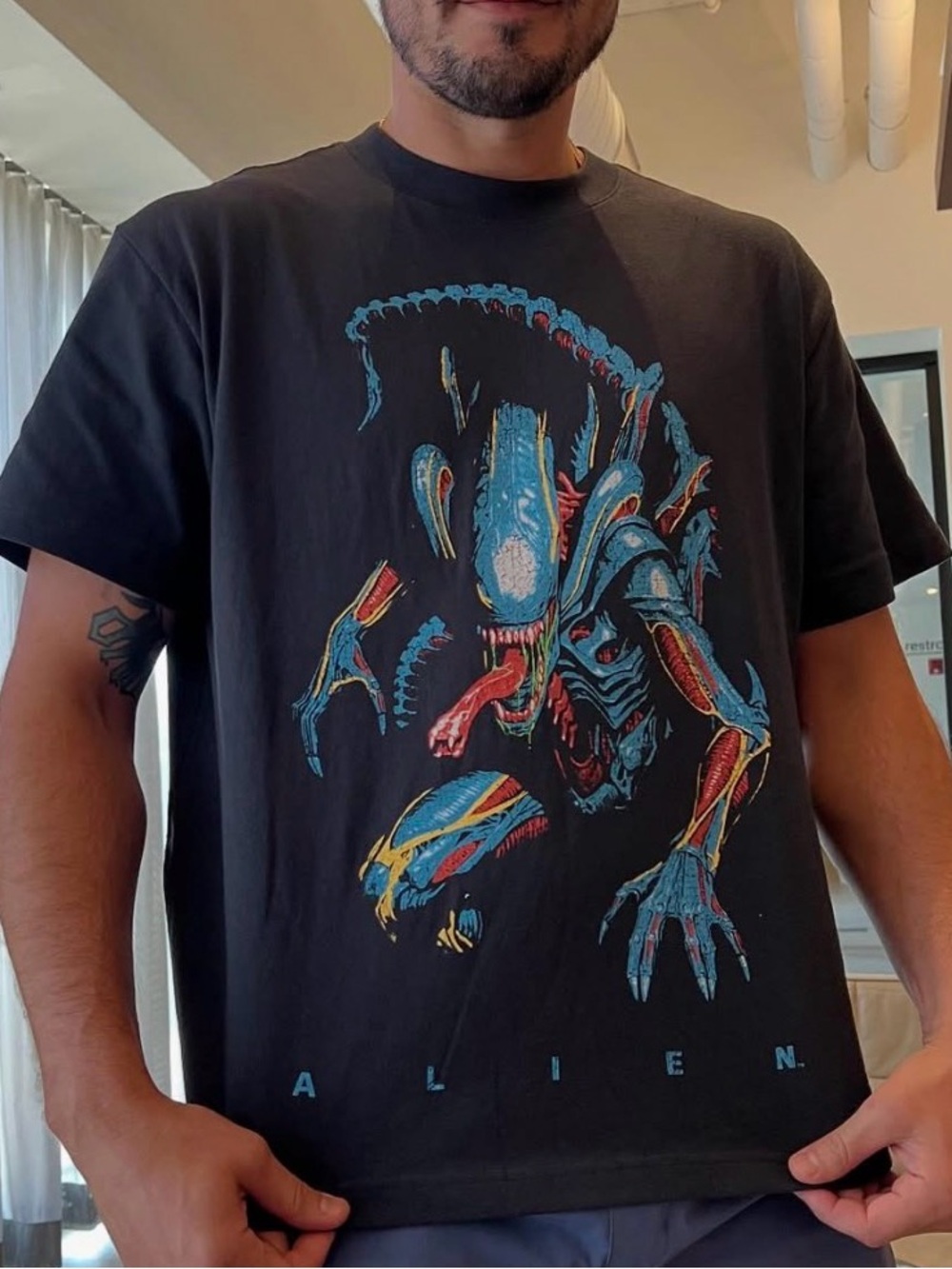 Original Use Black Tee with Alien Graphic and Red-Blue Accents size XL oversized